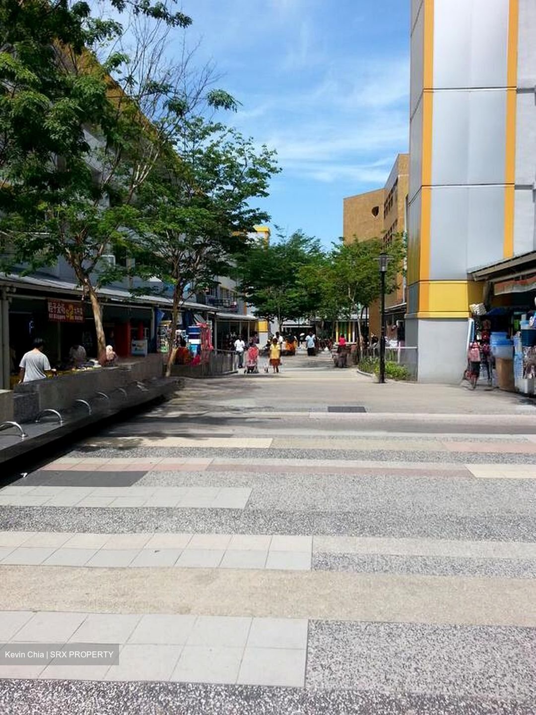 Changi Road (D14), Shop House #457395581